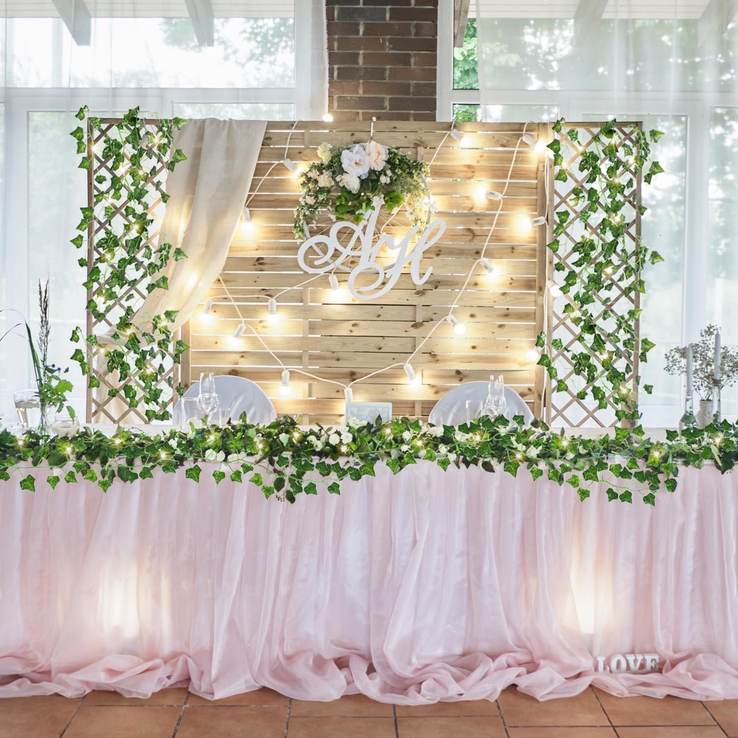 Illuminated Garland Leaves