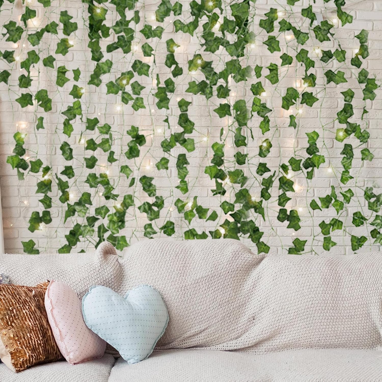 Illuminated Garland Leaves